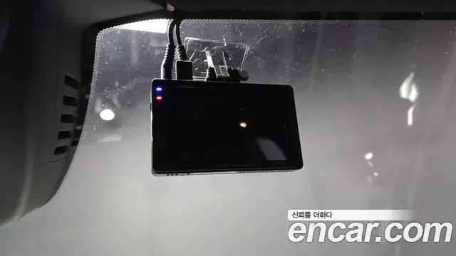 Volvo XC40 Recharge 2024 — ფოტო 3/36