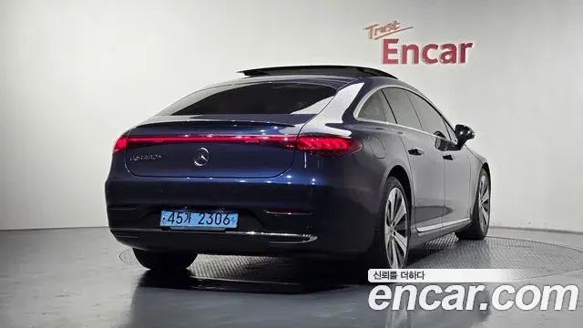 Mercedes-Benz EQS 2022 — Şəkil 19/36