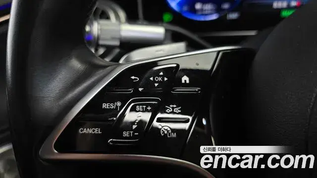 Mercedes-Benz EQS 2022 — Şəkil 34/36
