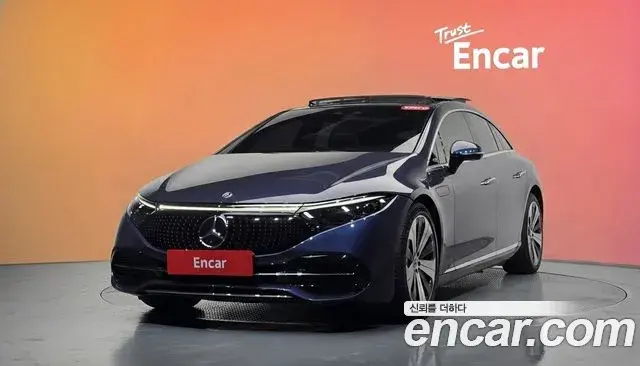 Mercedes-Benz EQS 2022 — Şəkil 29/36