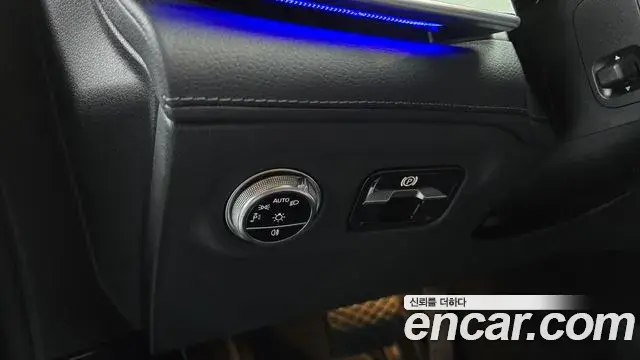 Mercedes-Benz EQS 2022 — Şəkil 13/36