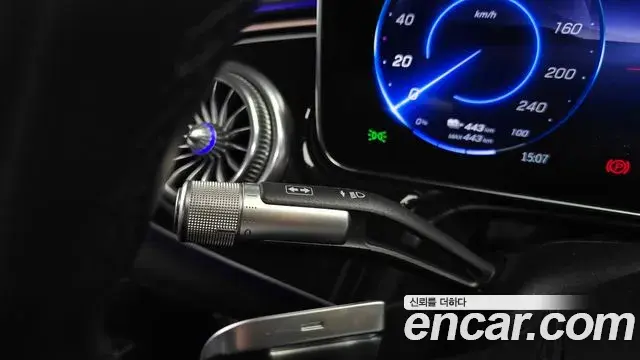 Mercedes-Benz EQS 2022 — Şəkil 15/36