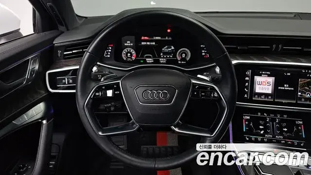Audi A6 2021 — ფოტო 7/36