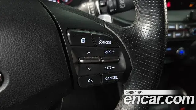Hyundai Veloster 2019 — Фото 15/20
