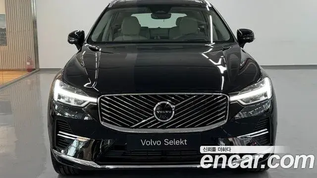 Volvo XC60 2026 — ფოტო 10/19