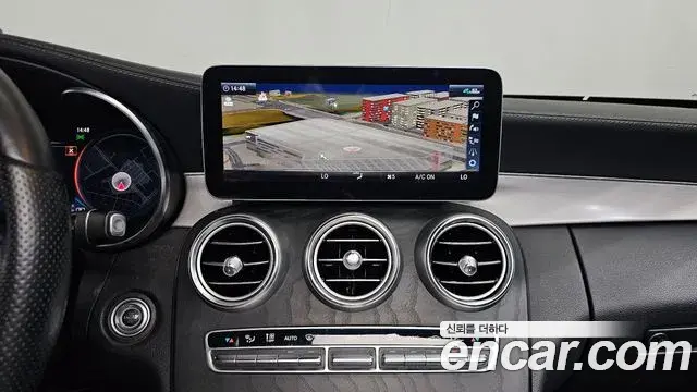 Mercedes-Benz C-Class 2022 — Photo 30/31