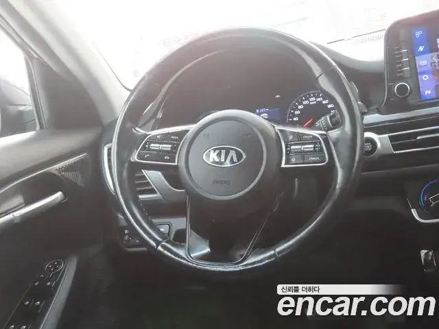 Kia Seltos 2019 — Photo 15/20