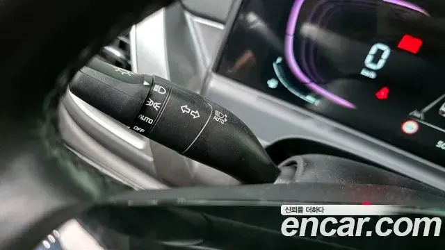 Kia Seltos 2022 — Şəkil 8/32