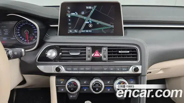 Genesis G70 2018 — Photo 5/20