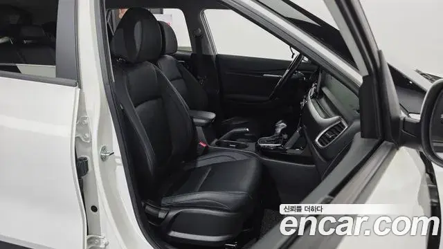 Kia Seltos 2021 — Şəkil 16/30