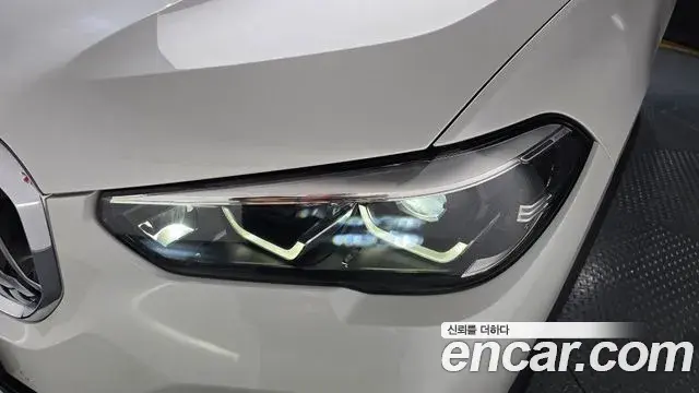 BMW X5 2019 — Şəkil 9/34