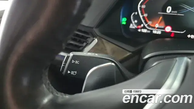 BMW X5 2019 — Şəkil 26/34
