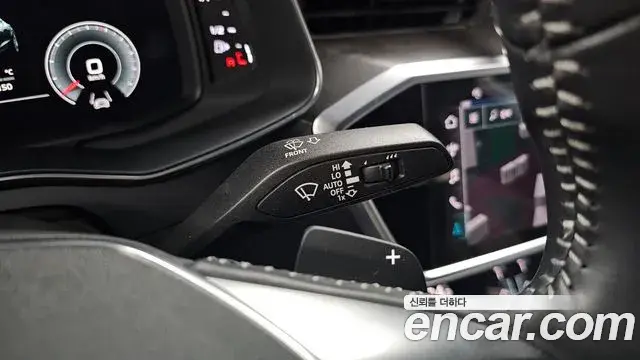 Audi A7 2021 — ფოტო 23/32