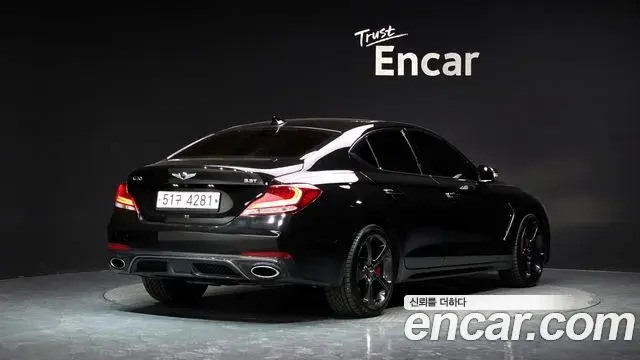 Genesis G70 2019 — Şəkil 10/33