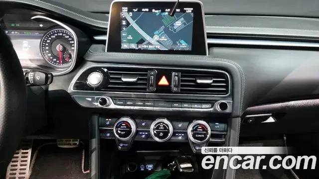Genesis G70 2019 — Şəkil 29/33