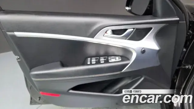 Genesis G70 2019 — Şəkil 19/33
