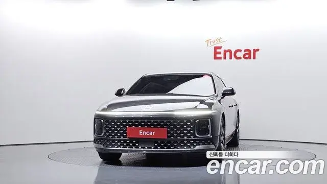 Hyundai Grandeur Hybrid 2023 — ფოტო 9/20