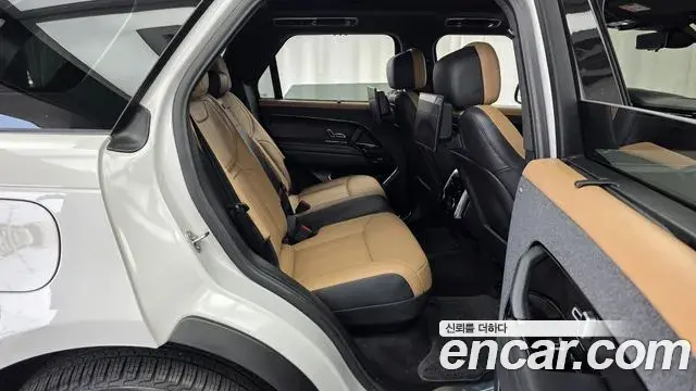 Land Rover Range Rover Sport 2024 — Фото 12/20