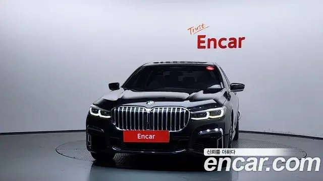 BMW 7 Series 2019 — Photo 3/20