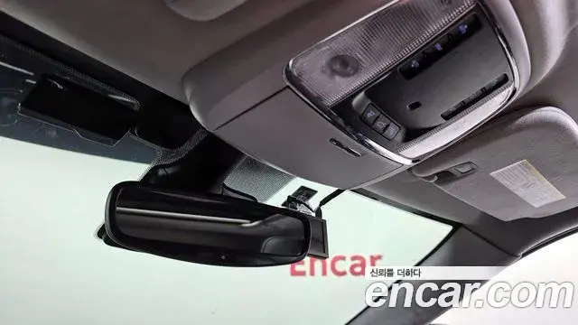 Jeep Grand Cherokee 2021 — Şəkil 27/33