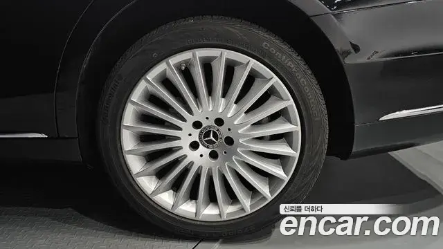 Mercedes-Benz S-Class 2019 — Şəkil 25/37