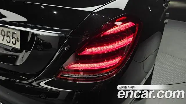 Mercedes-Benz S-Class 2019 — Şəkil 26/37