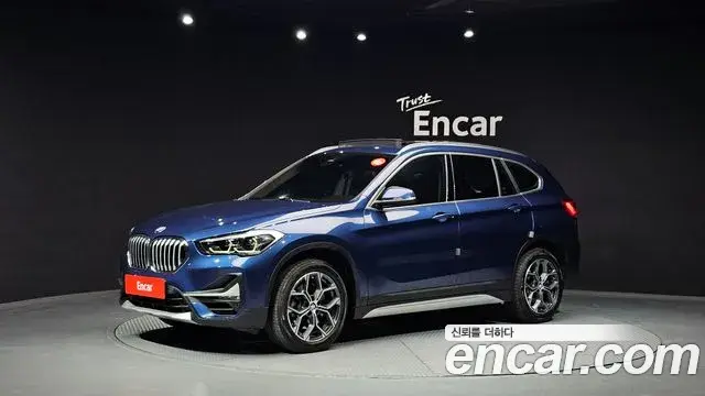 BMW X1 2021 — Şəkil 7/33