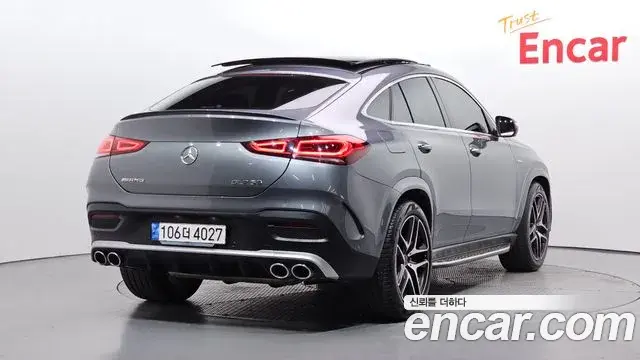 Mercedes-Benz GLE-Class 2021 — ფოტო 11/20