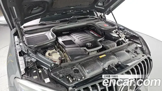 Mercedes-Benz GLE-Class 2021 — ფოტო 2/20