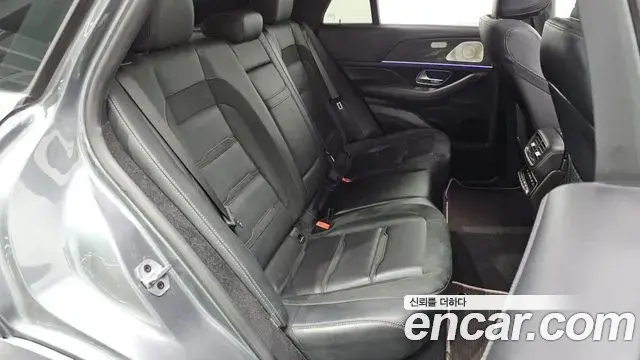 Mercedes-Benz GLE-Class 2021 — ფოტო 5/20