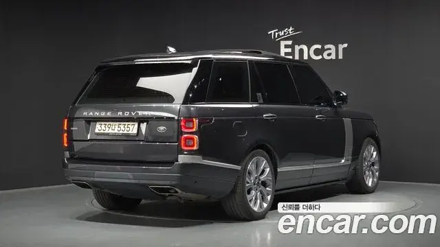 Land Rover Range Rover 2018 — Photo 13/20