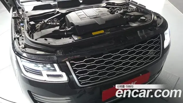 Land Rover Range Rover 2018 — Photo 7/20