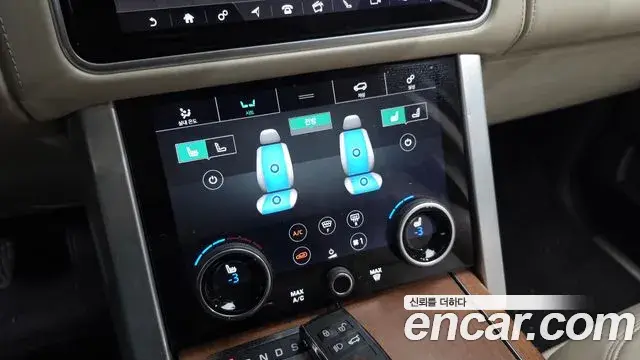 Land Rover Range Rover 2018 — Photo 20/20
