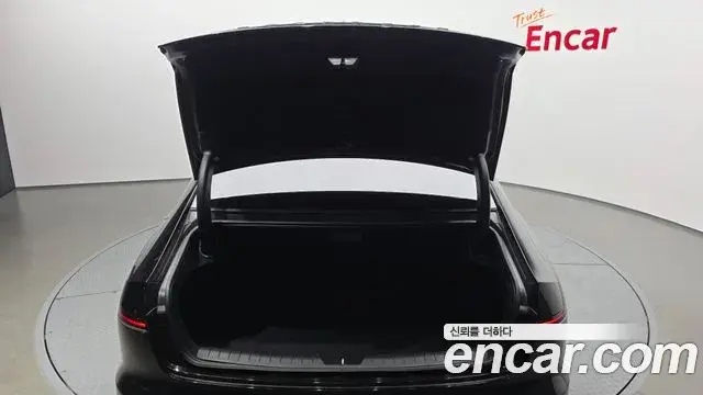 Hyundai Grandeur Hybrid 2023 — Şəkil 5/20