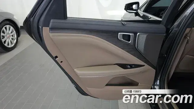 Kia K8 2022 — ფოტო 35/37