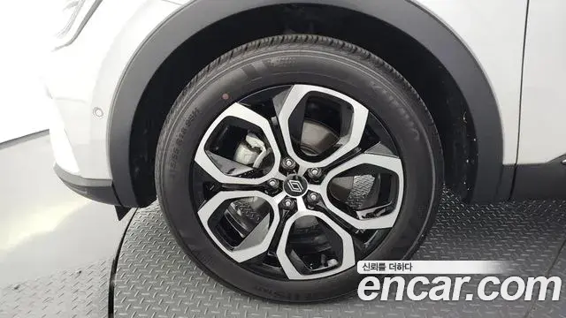 Renault Samsung Arkana 2024 — Şəkil 12/34