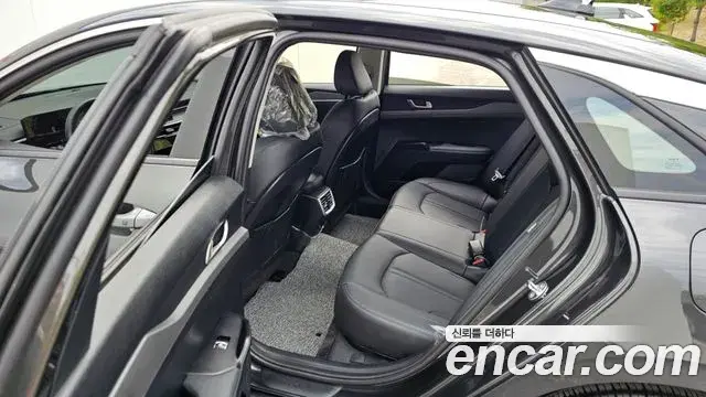 Kia K5 2025 — Photo 30/30