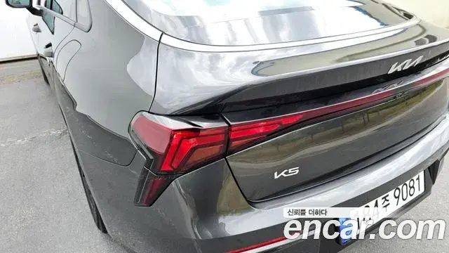 Kia K5 2025 — Photo 8/30
