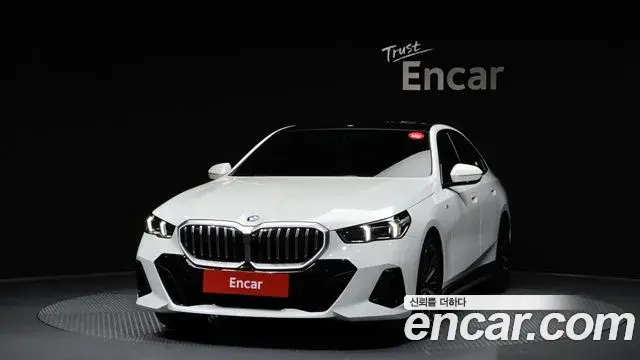 BMW 5 Series 2024 — Şəkil 4/30