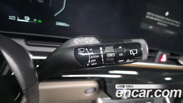 Kia Carnival 2024 — ფოტო 6/33