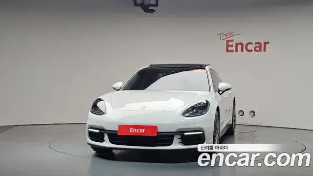 Porsche Panamera 2018 — Photo 3/20