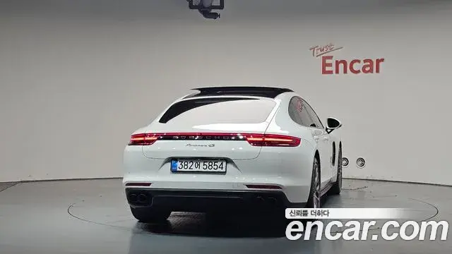 Porsche Panamera 2018 — Photo 4/20