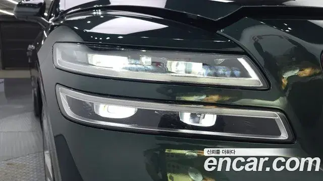 Genesis GV80 2021 — Şəkil 32/34