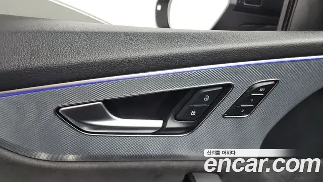 Audi Q8 2021 — Photo 35/35