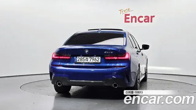 BMW 3 Series 2021 — Şəkil 19/31