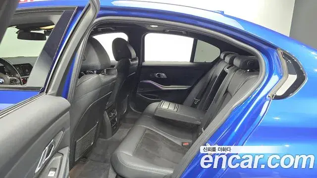 BMW 3 Series 2021 — Şəkil 9/31
