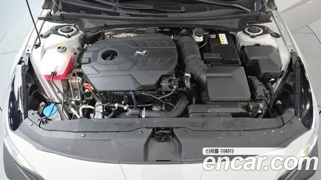 Hyundai The New Avante Hybrid 2022 — ფოტო 19/20
