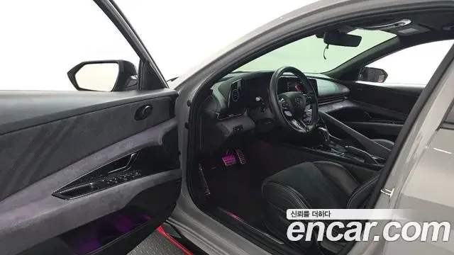 Hyundai The New Avante Hybrid 2022 — ფოტო 4/20