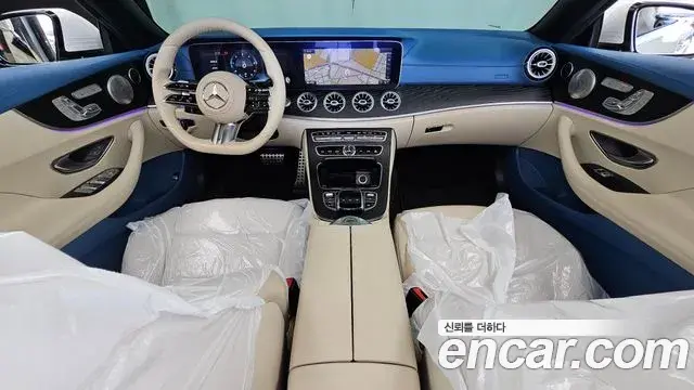 Mercedes-Benz E-Class 2018 — Photo 7/20
