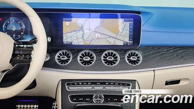 Mercedes-Benz E-Class 2018 — Photo 14/20